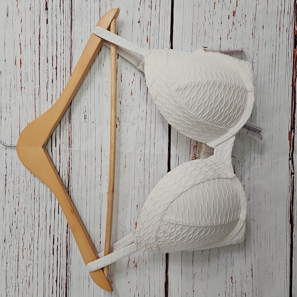 NWT Victoria Secret Push Up Bikini Top 32DD - Picture 3 of 15